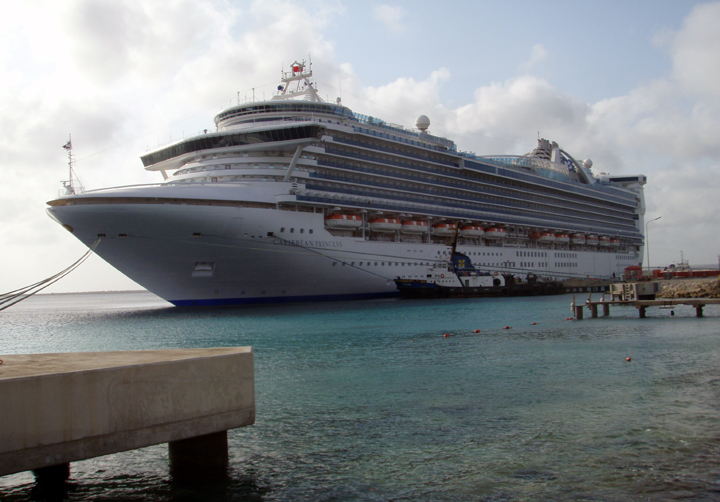 Caribbean Princess in Kralendijk