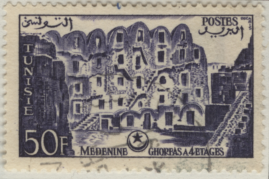 Medenine Ghorfas a 4 Etages Definitive of 1954